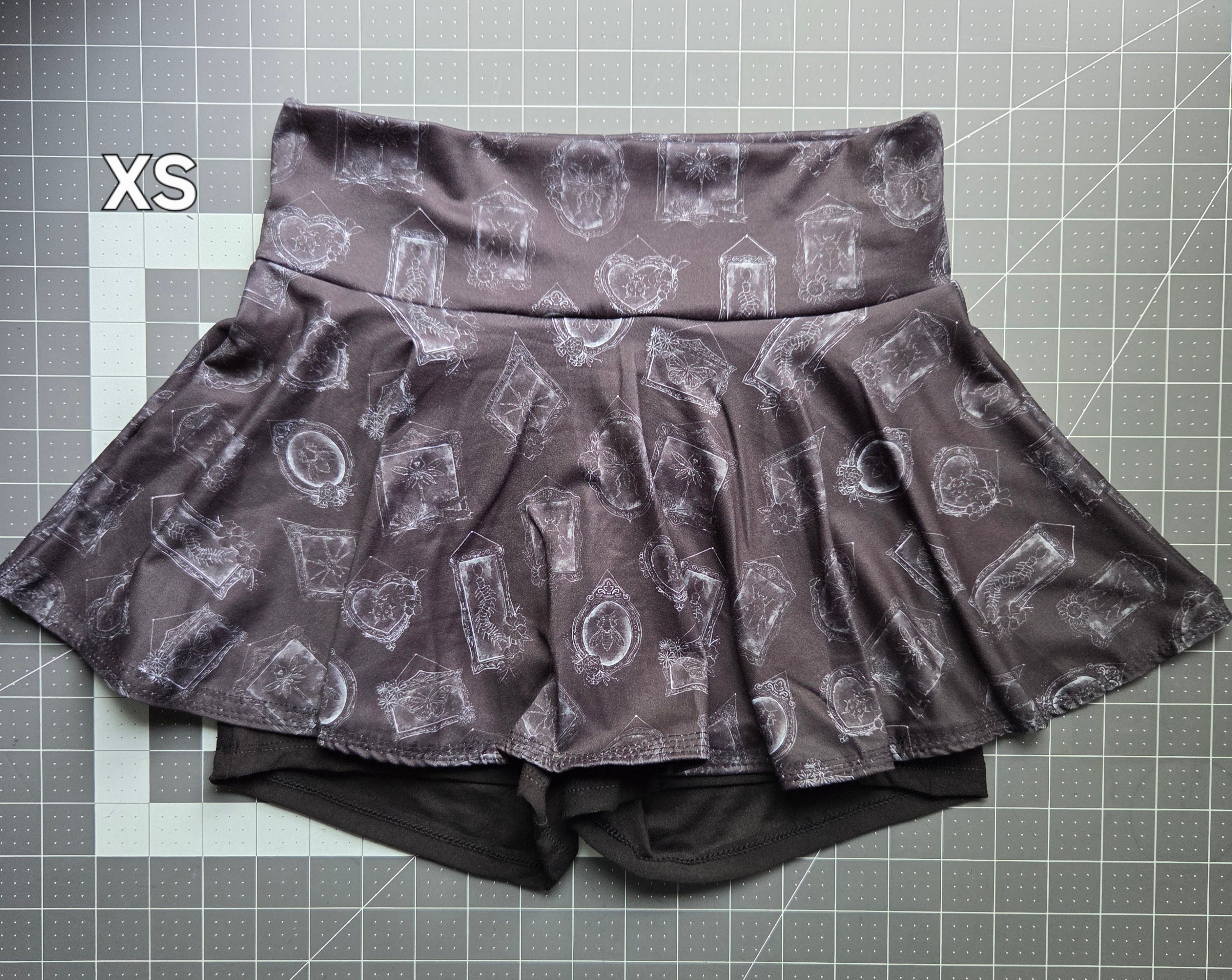 XS skort