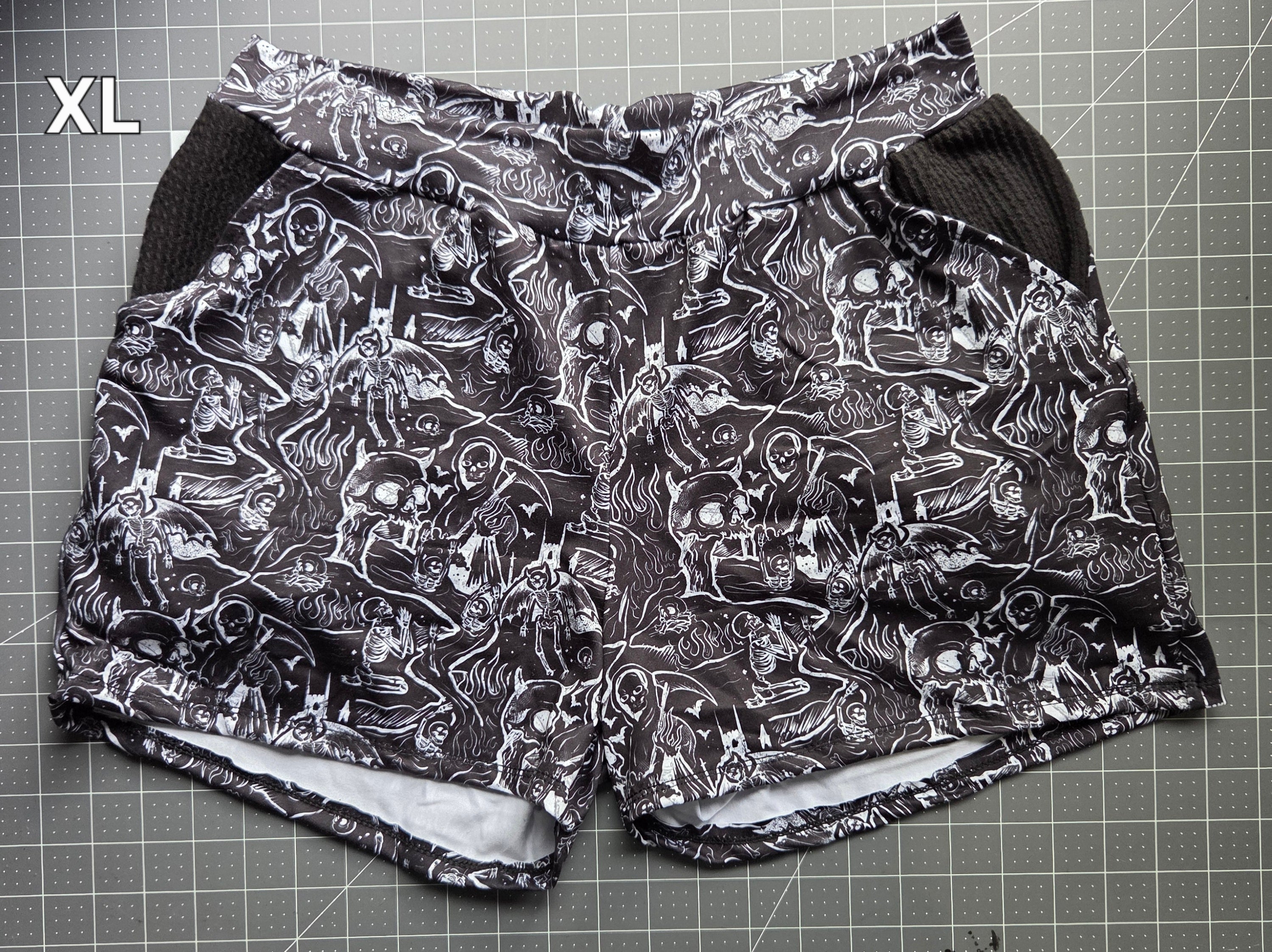 XL shorts with pockets