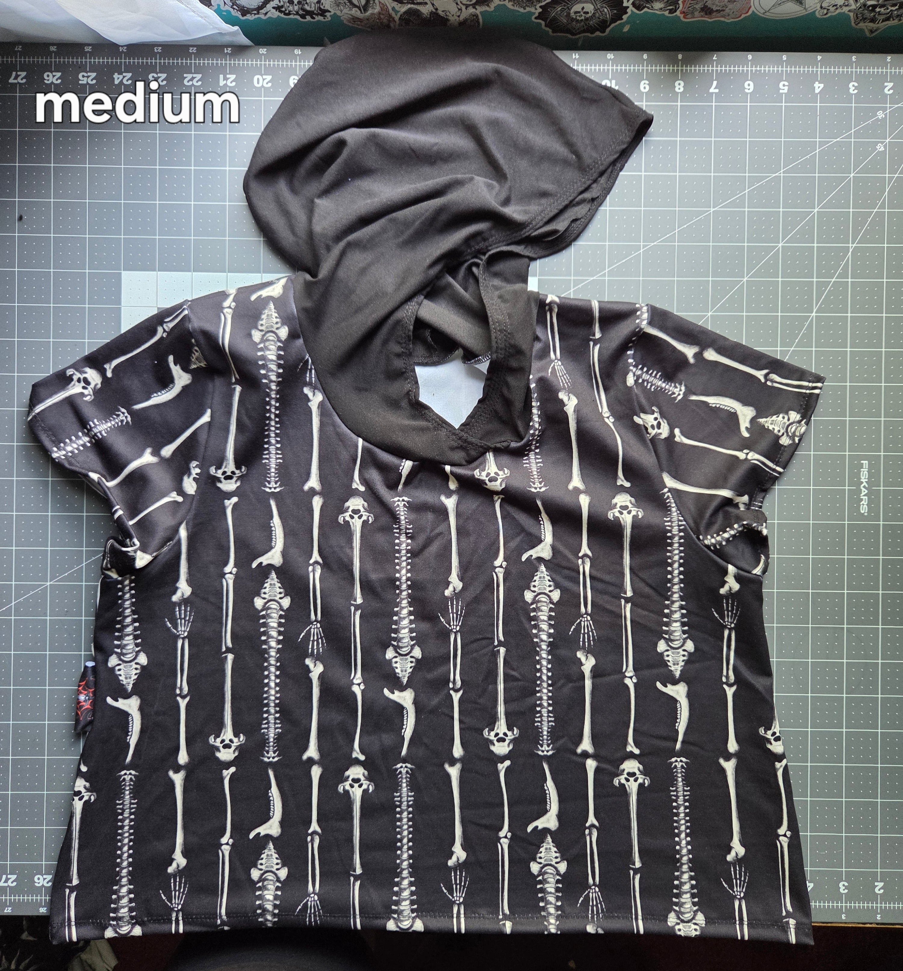 Medium grunge crop top with flaws