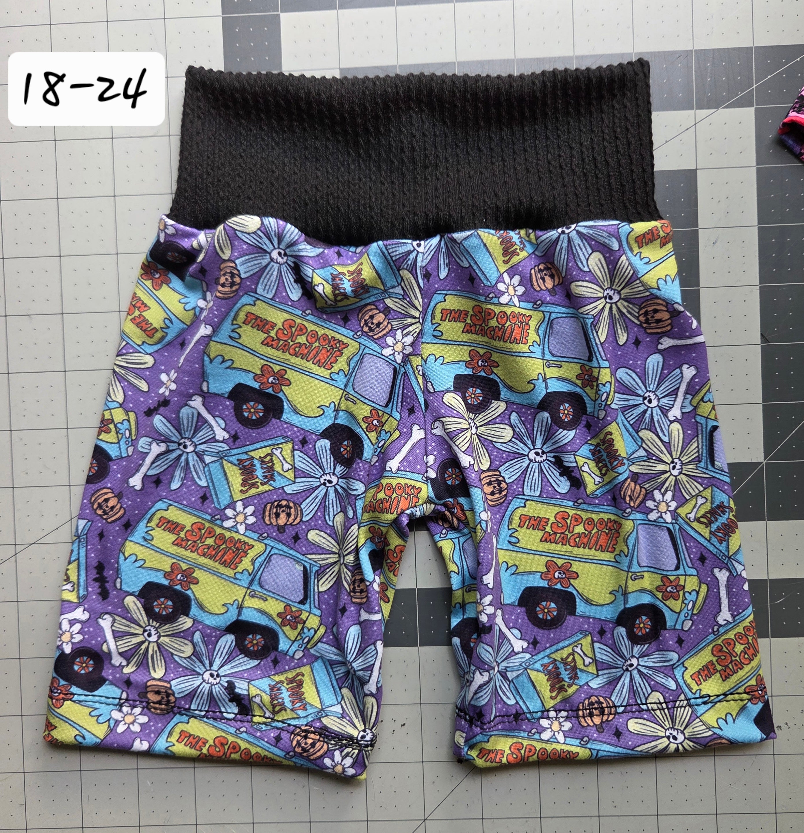 18-24m spooky van b-ball shorts