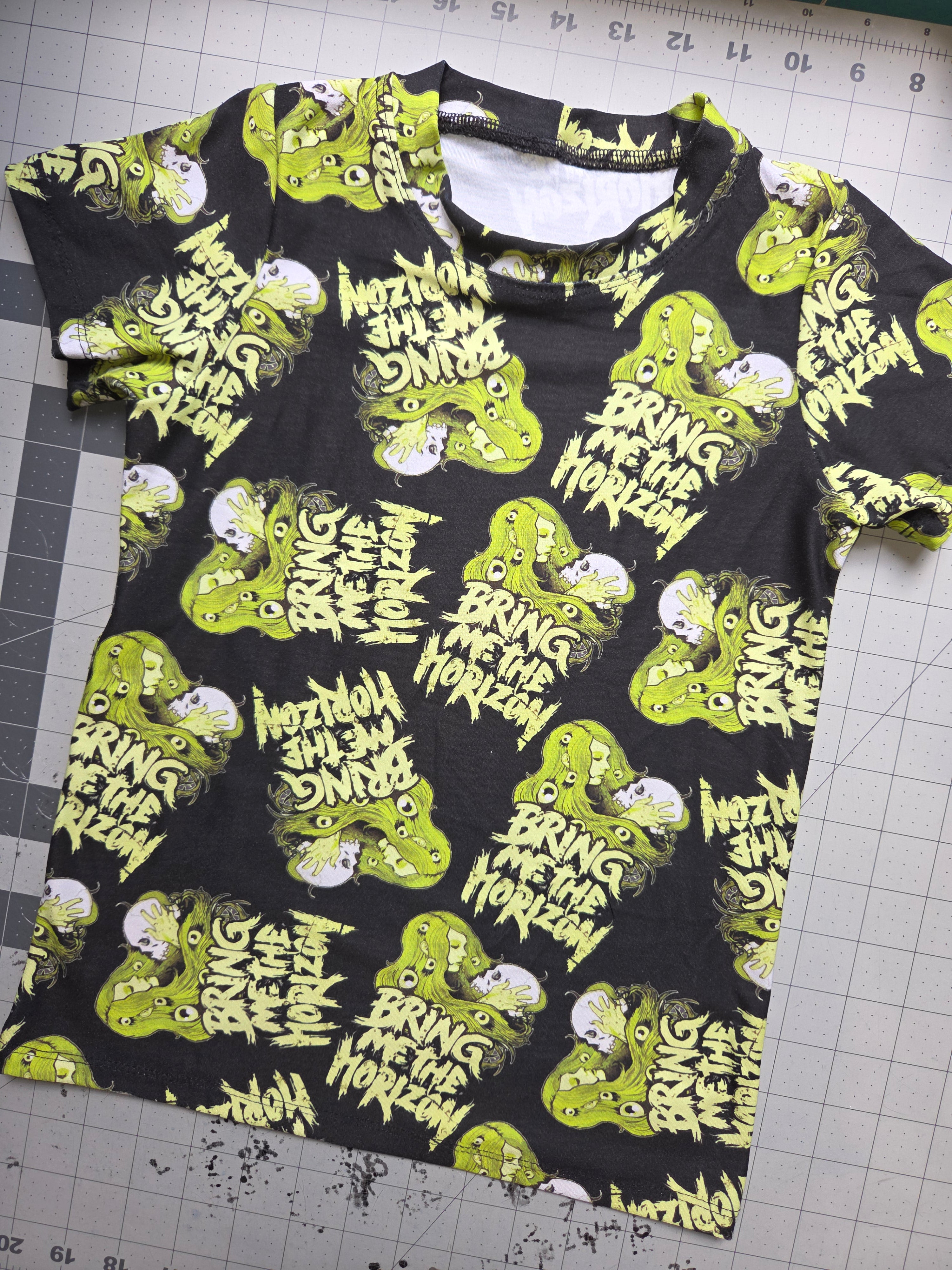 6y tee