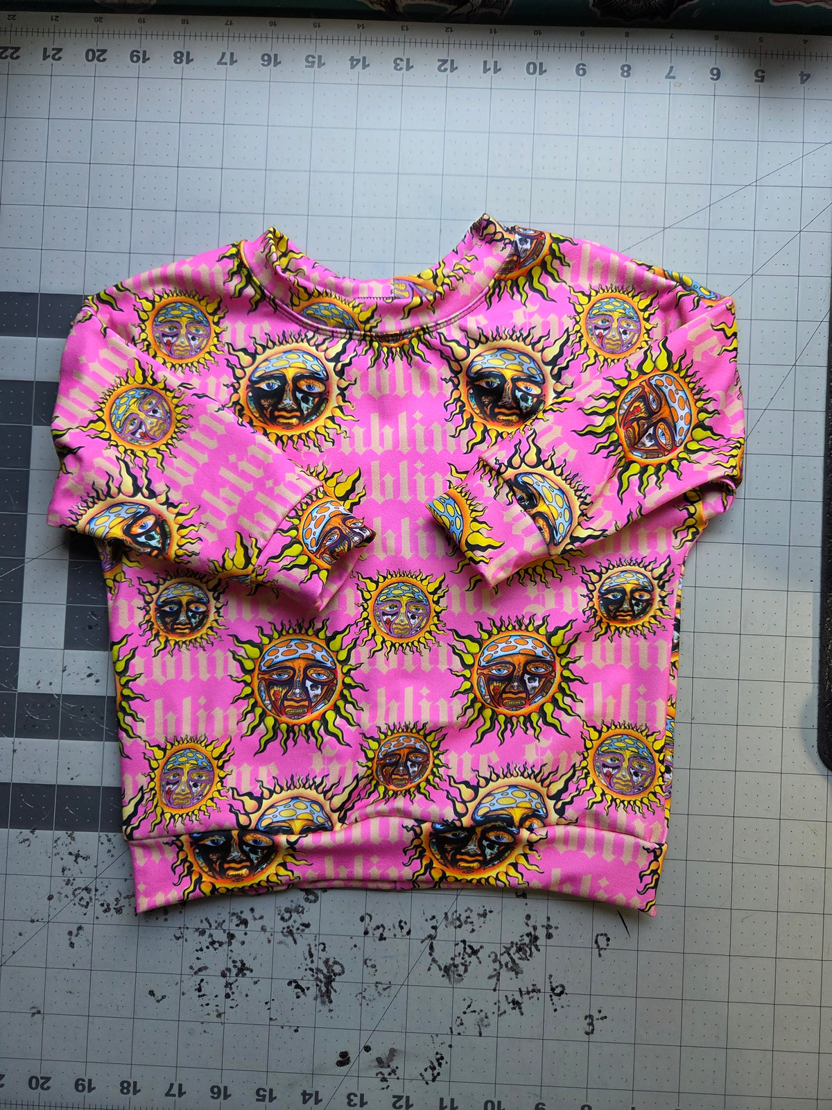 2t sweater